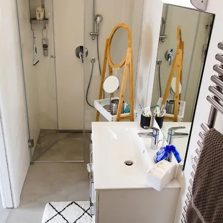 Dimora Relax بيت ضيافة كوستيليولي دستي