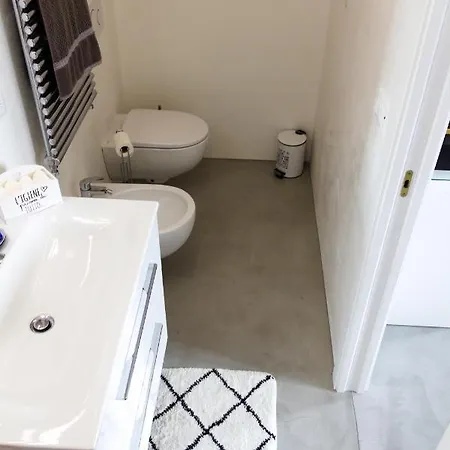 Dimora Relax بيت ضيافة 4*