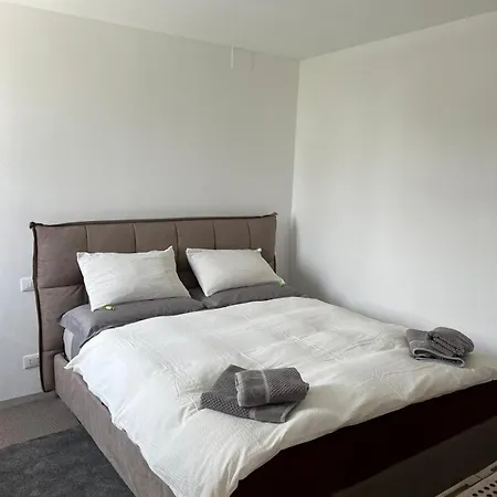 Dimora Relax 4* كوستيليولي دستي