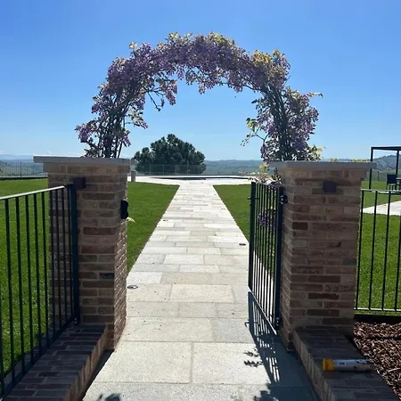 بيت ضيافة Dimora Relax كوستيليولي دستي